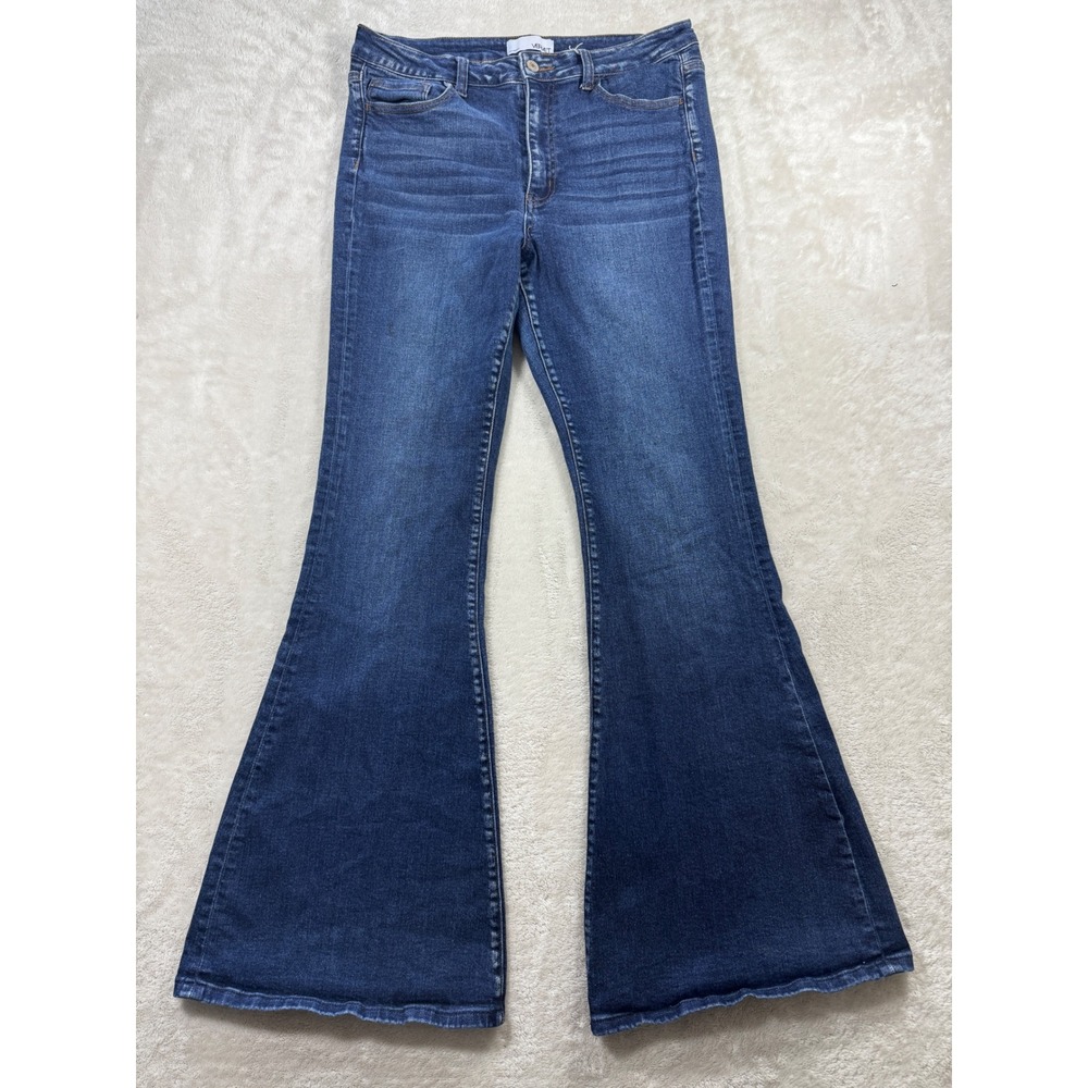 Vervet Womens VT1046 High Rise Flare Blue Denim Jeans 31 Meas: 32x32
